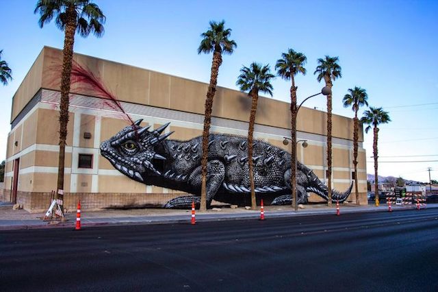Artist: Roa