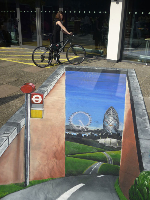 50 More Breathtaking 3d Street Art (paintings) London this way 50 More Breathtaking 3d Street Art (paintings)