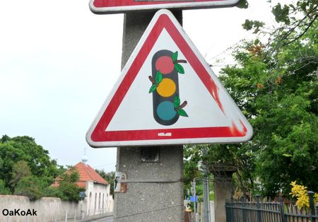 25 Creative Street Art Examples by OaKoAk Guerrilla Marketing Example 6226c0251195bdb34cbd109b26022a74 25 Creative Street Art Examples by OaKoAk Guerilla Marketing Example