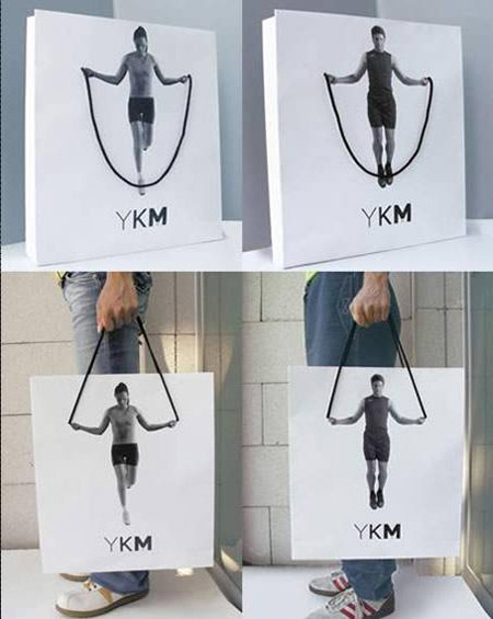 69310224755254a6ccb571376fe14979 45 Creativo Bagvertising Esempi Esempio Guerilla Marketing