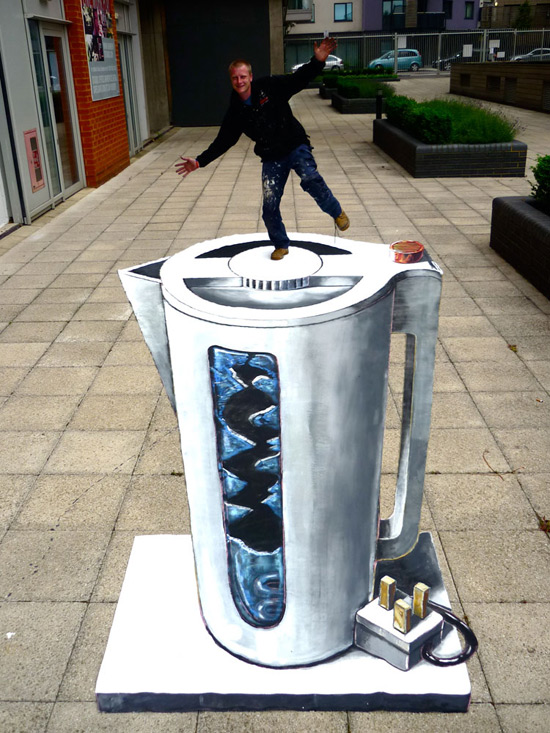 50 More Breathtaking 3d Street Art (paintings) put the kettle on 50 More Breathtaking 3d Street Art (paintings)
