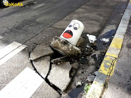 25 Creative Street Art Examples by OaKoAk Guerrilla Marketing Example c2cfea733ac90ecc2ec0ad5be2699e39 25 Creative Street Art Examples by OaKoAk Guerilla Marketing Example
