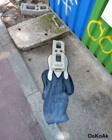 25 Creative Street Art Examples by OaKoAk Guerrilla Marketing Example cc95947ed2452db103ba08372ba015ac 25 Creative Street Art Examples by OaKoAk Guerilla Marketing Example