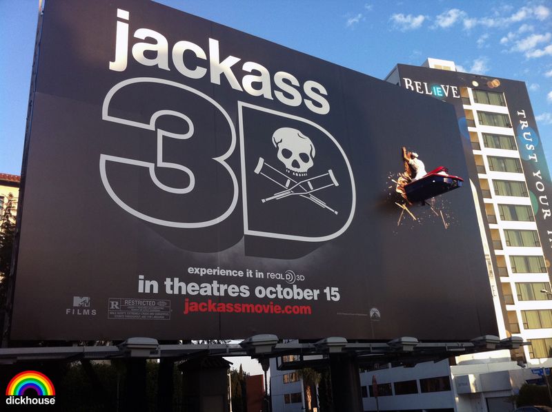 e689891caece908132eae9b86f25a189 Dont Try This At Home   The Jackass 3D Billboard Campaign Guerilla Marketing Example